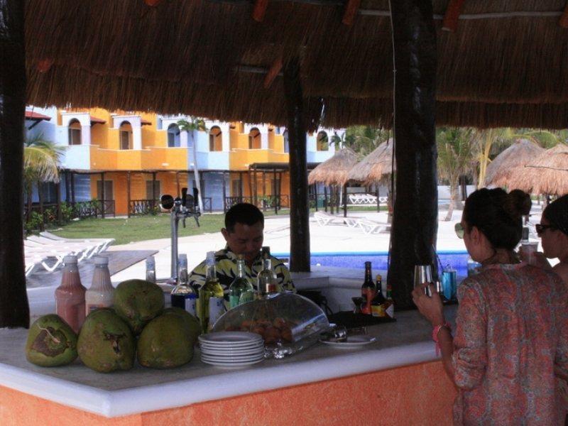 Pavoreal Beach Resort Tulum Exterior foto